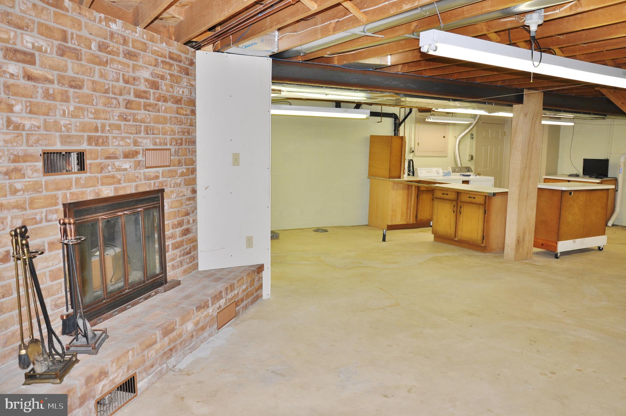 2002 Aldinger Lane Spring Grove, PA 17362 - Photo 59 of 81