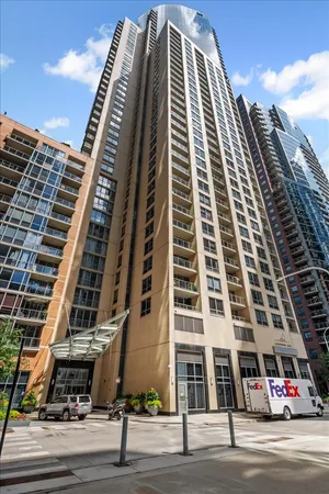 $375,000 | 420 East Waterside Drive, Unit 2602, Chicago, IL 60601