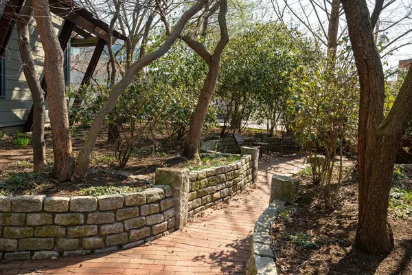 $745,000 | 432 Norfolk Street, Unit 3B, Somerville, MA 02143