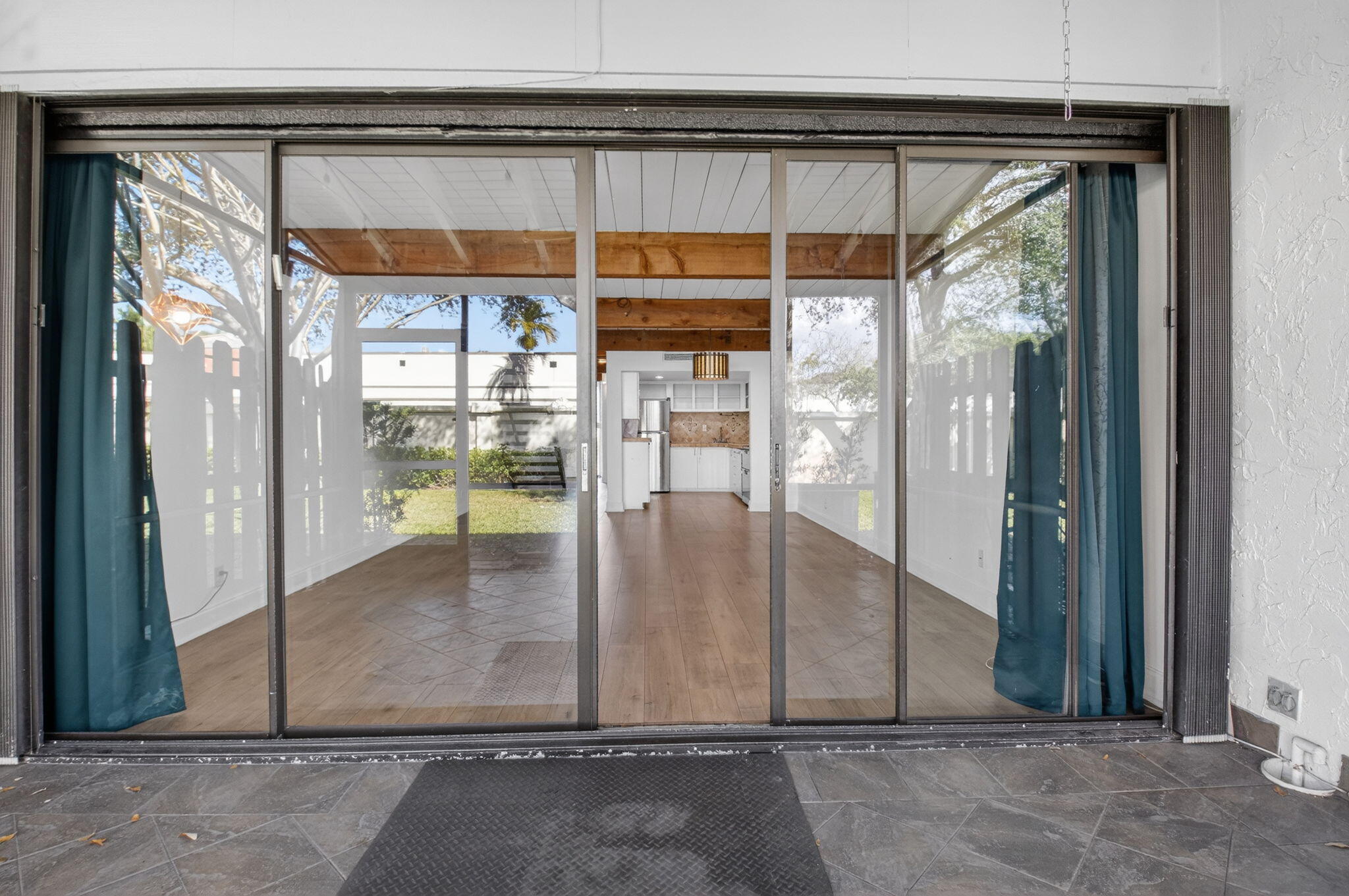 4761 Northwest 2nd Avenue, Unit 301 Boca Raton, FL 33431 - Photo 22 of 50 22-web-or-mls-DSC_2801