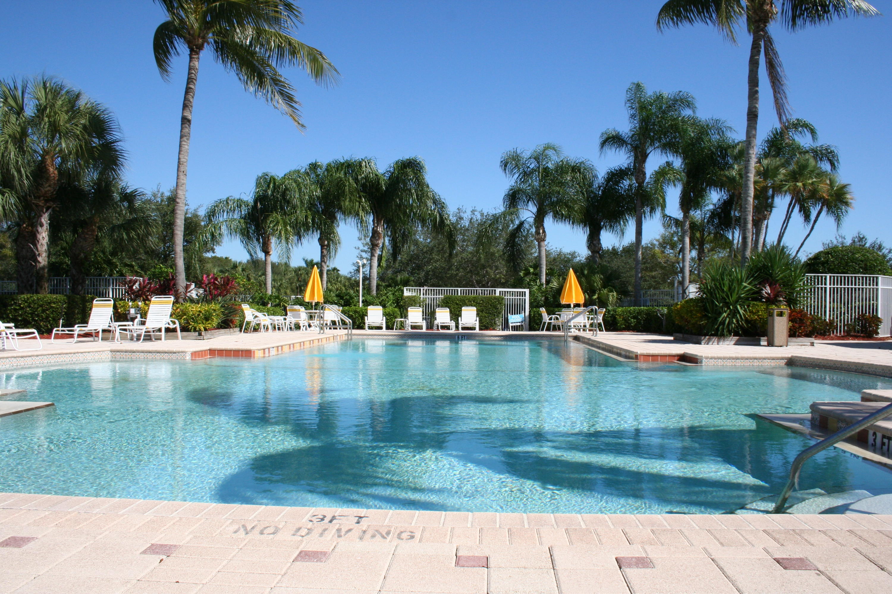 233 Sparrow Point Jupiter, FL 33458 - Photo 33 of 33 Resort-like Community Pool