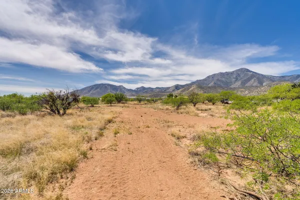 $59,900 | 5491 Antler Trail, Hereford, AZ 85615