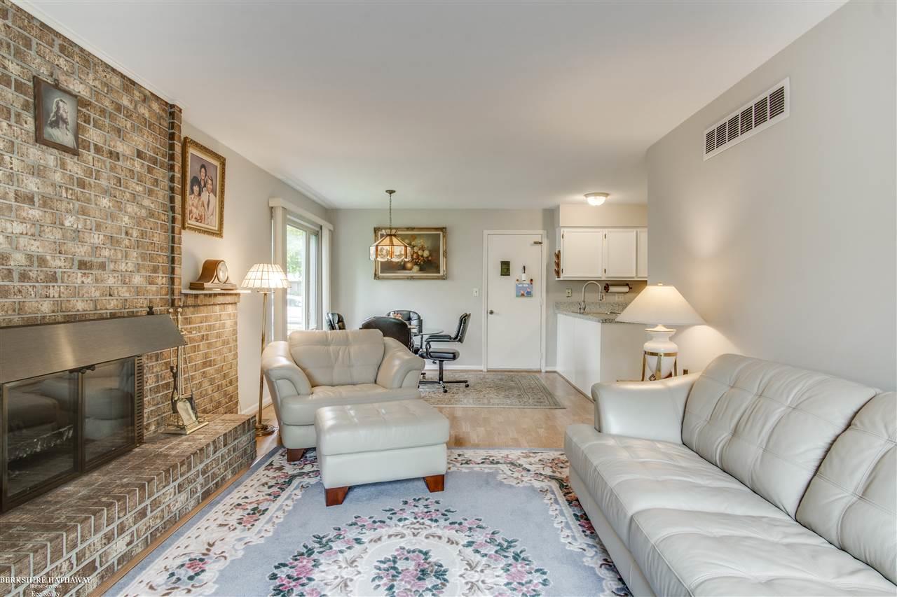 15057 Riverside Street Livonia, MI 48154 - Photo 26 of 39 Gallery Image 26