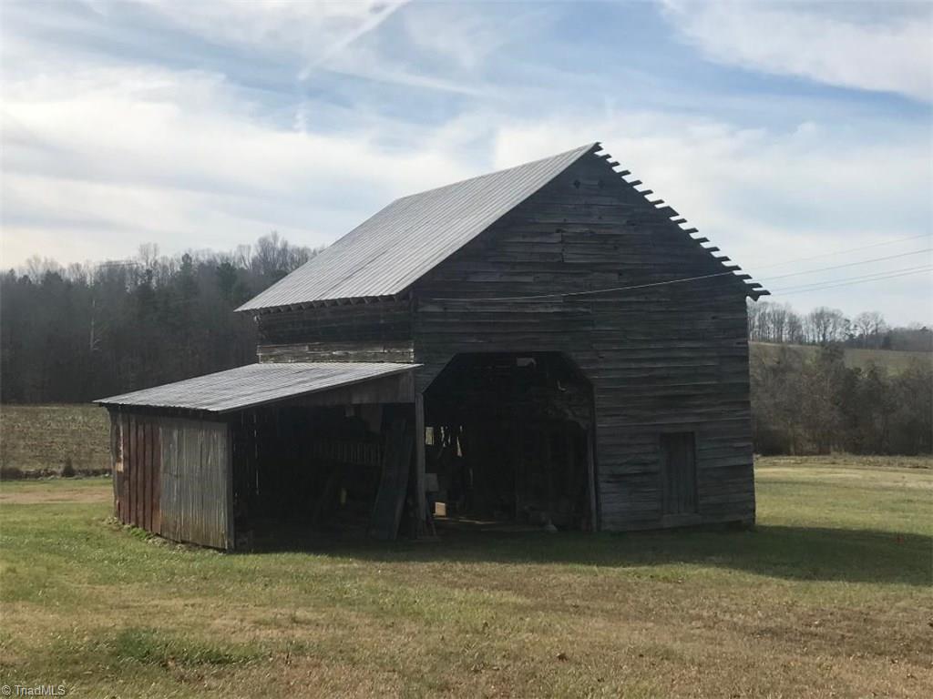 237 John Young Road Lexington, NC 27292 - Photo 4 of 9 Gallery Image 4