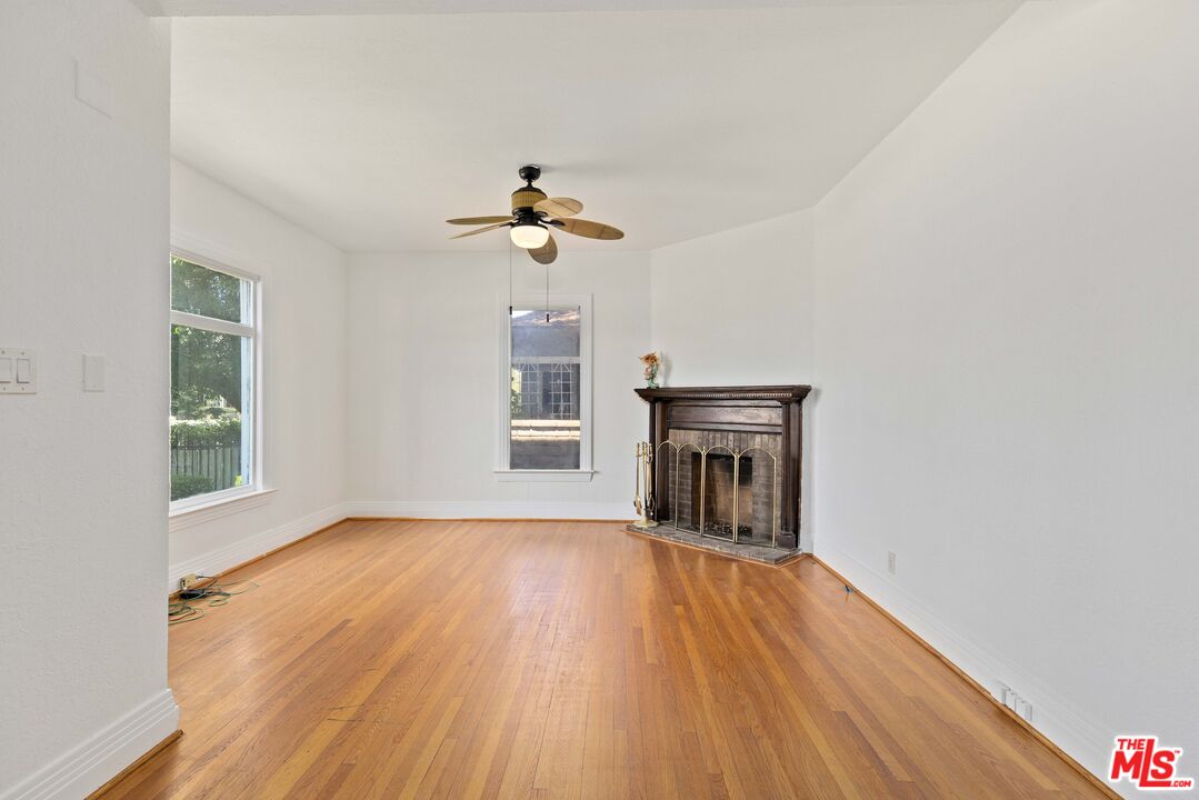 4107 Mission Inn Avenue Riverside, CA 92501 - Photo 7 of 37