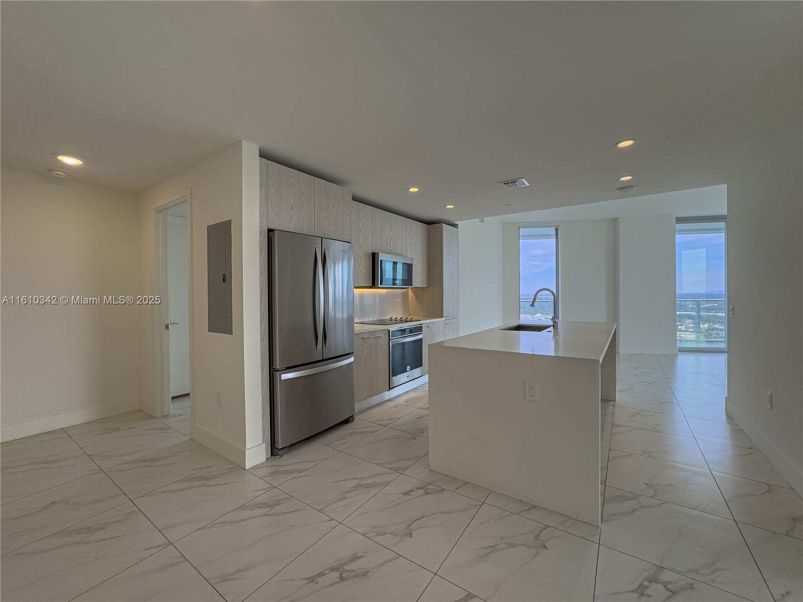 2000 Metropica Way, Unit 2009 Sunrise, FL 33323 - Photo 19 of 92