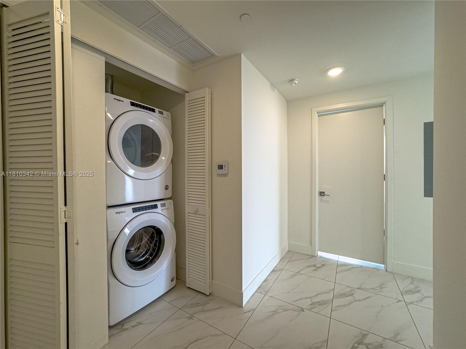 2000 Metropica Way, Unit 2009 Sunrise, FL 33323 - Photo 38 of 92