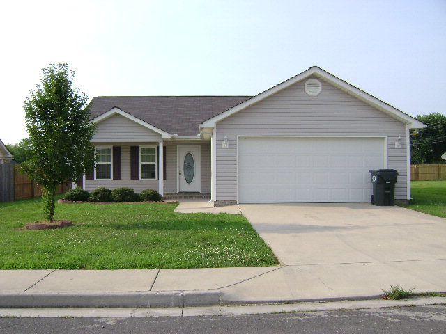229 Periwinkle Way Dalton, GA 30721 - Photo 1 of 1 Main View