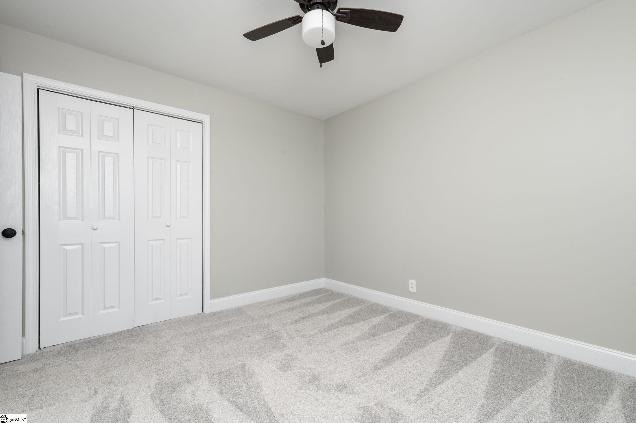 305 Hamby Drive Greenville, SC 29607 - Photo 23 of 33