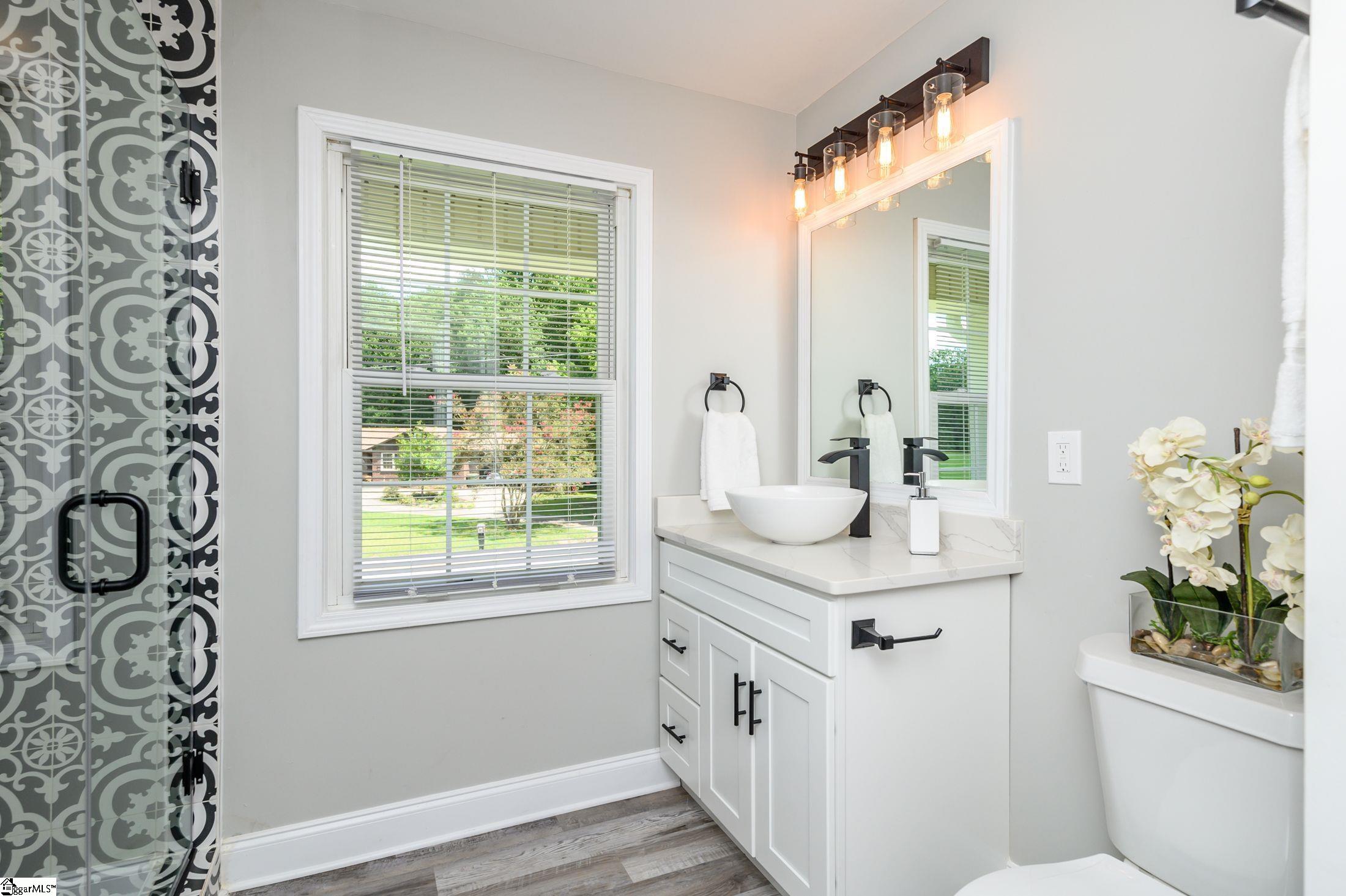 305 Hamby Drive Greenville, SC 29607 - Photo 31 of 33