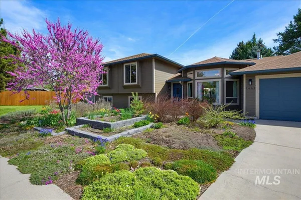 $689,000 | 6667 West Tobi Drive, Boise, ID 83714