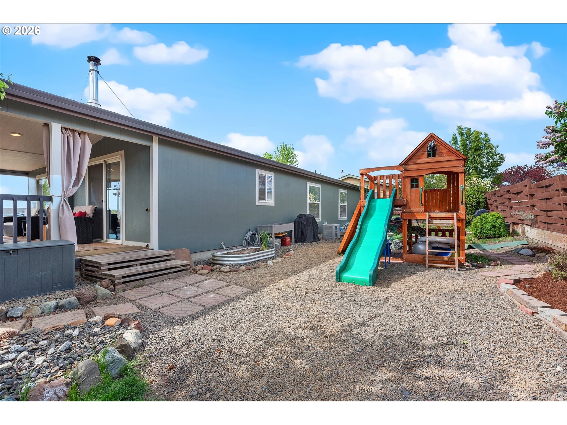 207 Court Street Enterprise, OR 97828 - Photo 36 of 47 Backyard