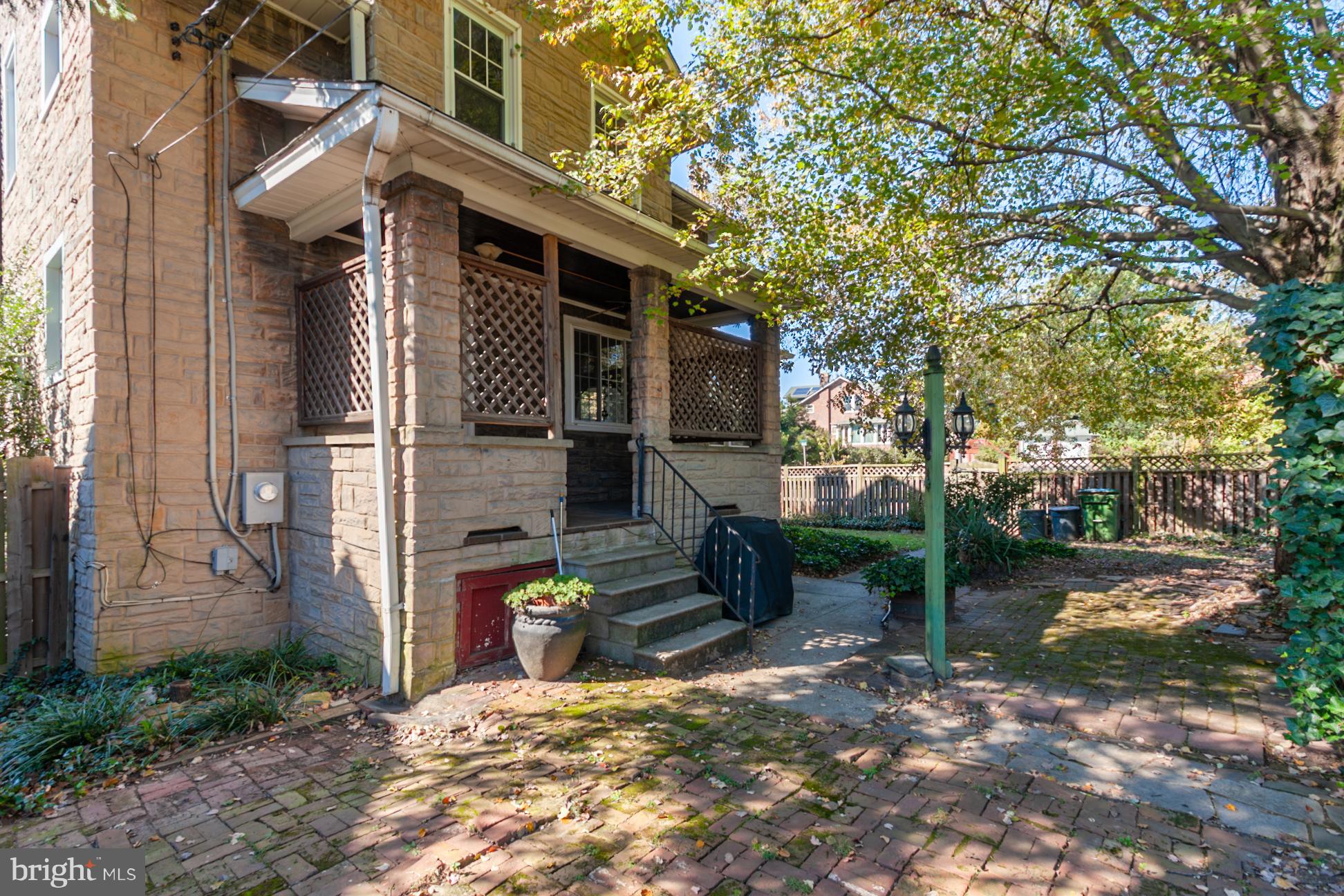 3200 Beverly Road Baltimore, MD 21214 - Photo 26 of 30 Covered Back Porch