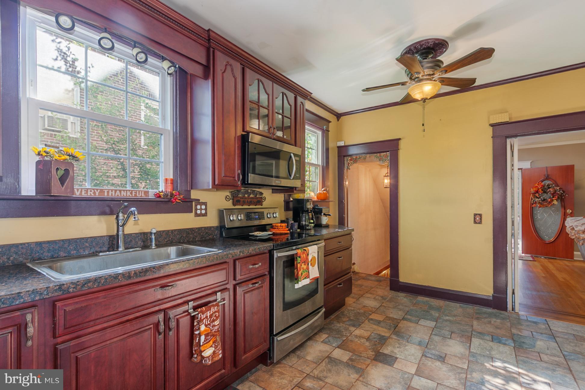 3200 Beverly Road Baltimore, MD 21214 - Photo 7 of 30 Stainless Steel Appliances