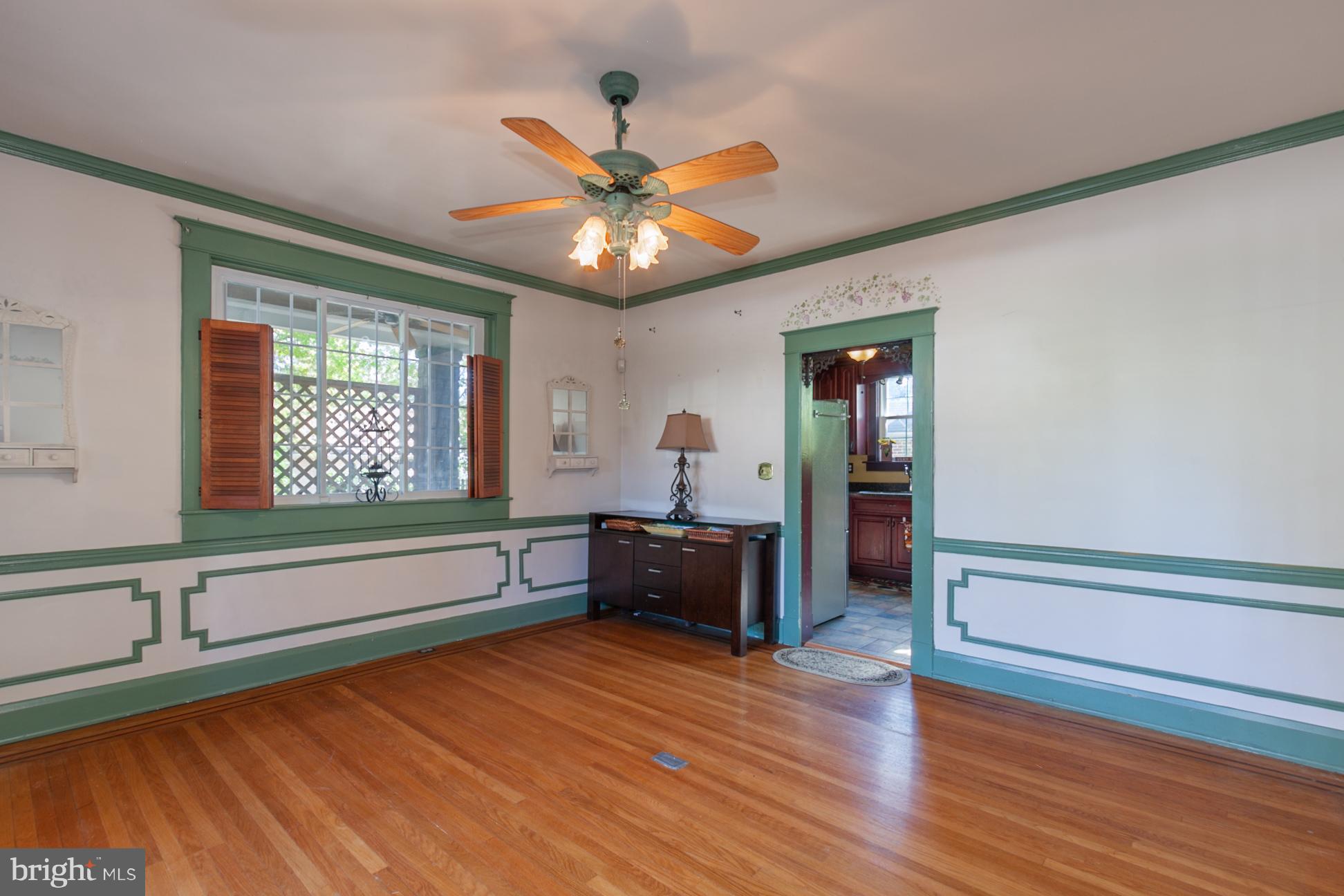 3200 Beverly Road Baltimore, MD 21214 - Photo 10 of 30 Imagine Christmas Dinner in Formal Dining Room
