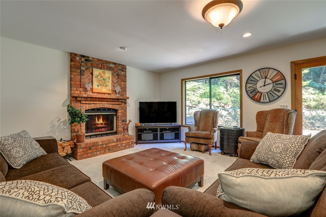 11000 164th Avenue Southeast Renton, WA 98059 - Photo 13 of 25