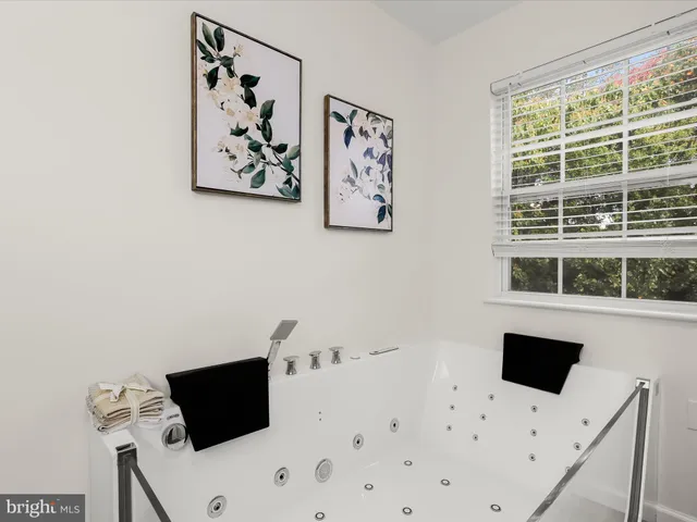 a view of a workspace with furniture