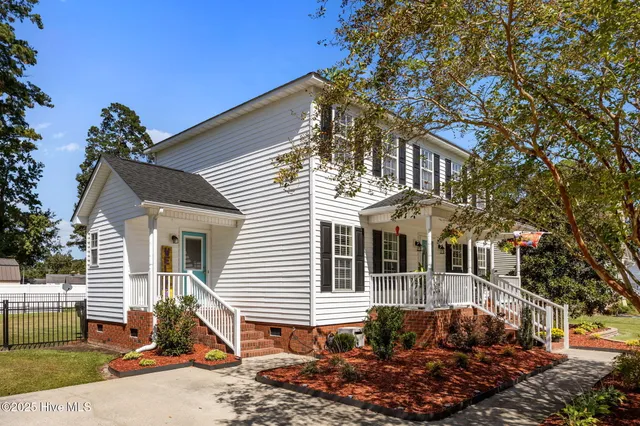 $299,728 | 483 Primrose Lane, Winterville, NC 28590