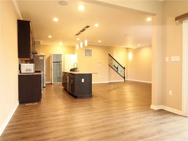 $3,500 | 605 Alessia Court, Coraopolis, PA 15108