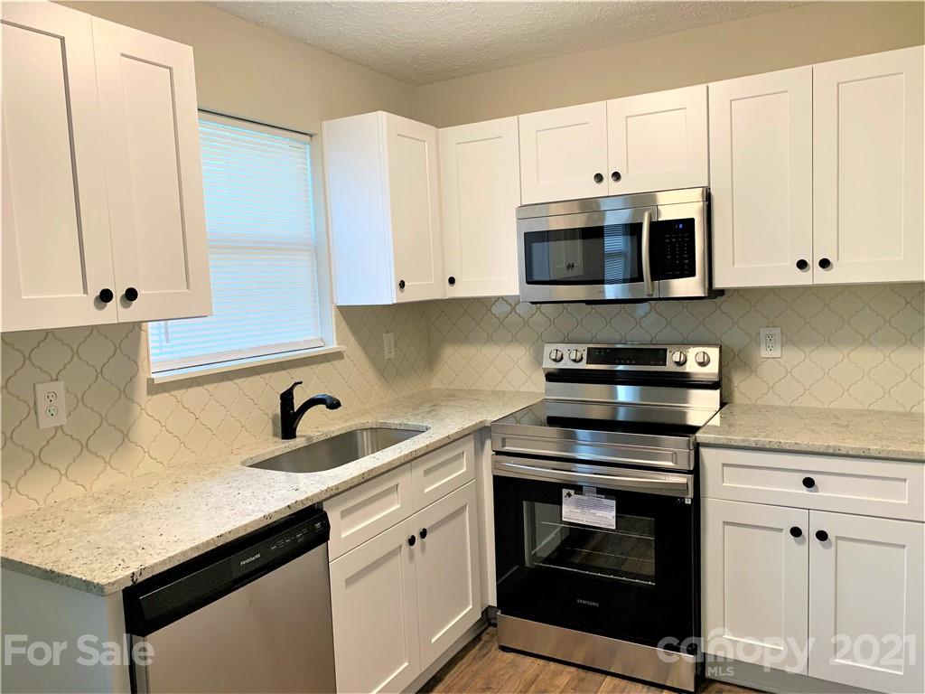 318 Ebenezer Road Kings Mountain, NC 28086 - Photo 18 of 43 Gallery Image 18