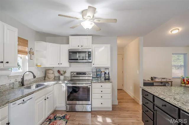 $439,900 | 565 Cedar Lane, Sullivan, MO 63080