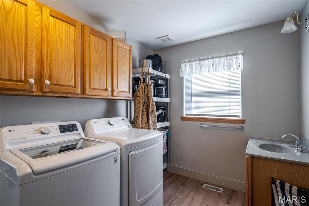 565 Cedar Lane Sullivan, MO 63080 - Photo 12 of 38