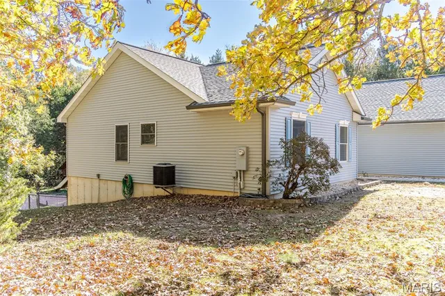 $439,900 | 565 Cedar Lane, Sullivan, MO 63080