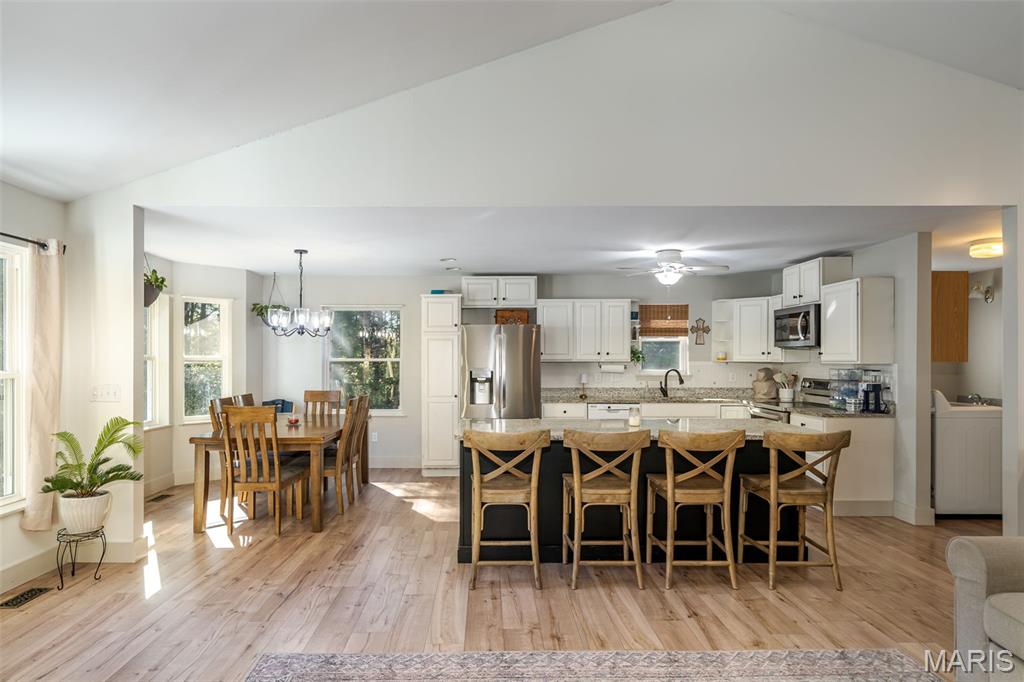 565 Cedar Lane Sullivan, MO 63080 - Photo 6 of 38