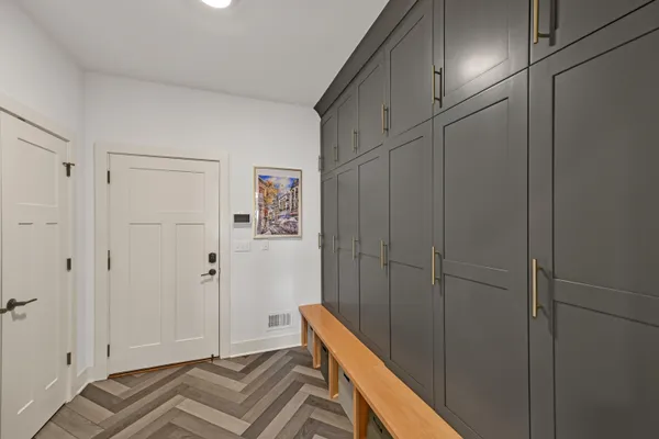 $1,595,000 | 6850 West River Birch Drive, Mequon, WI 53092