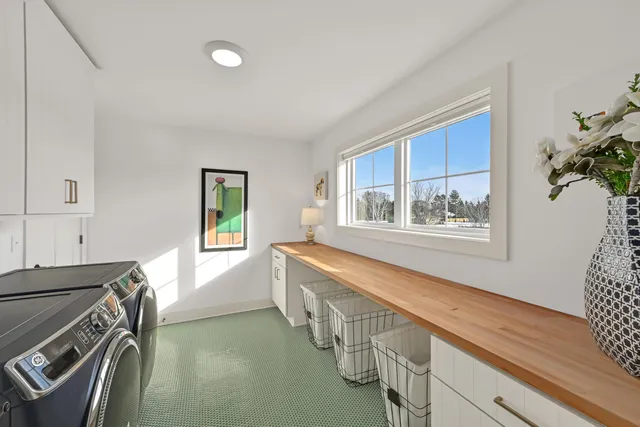 $1,699,000 | 6850 West River Birch Drive, Mequon, WI 53092