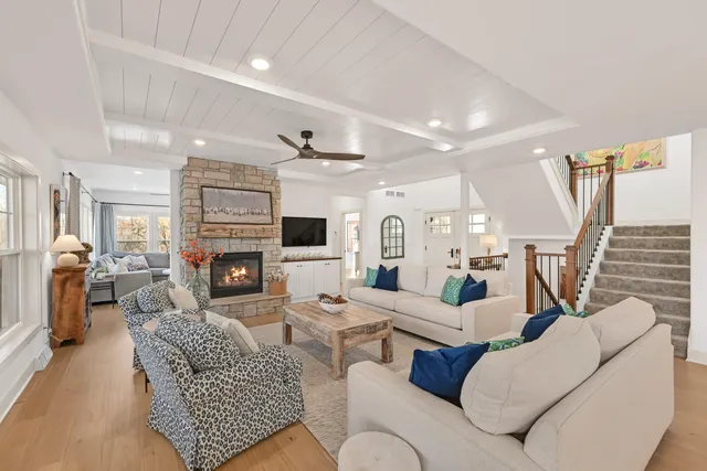 $1,699,000 | 6850 West River Birch Drive, Mequon, WI 53092