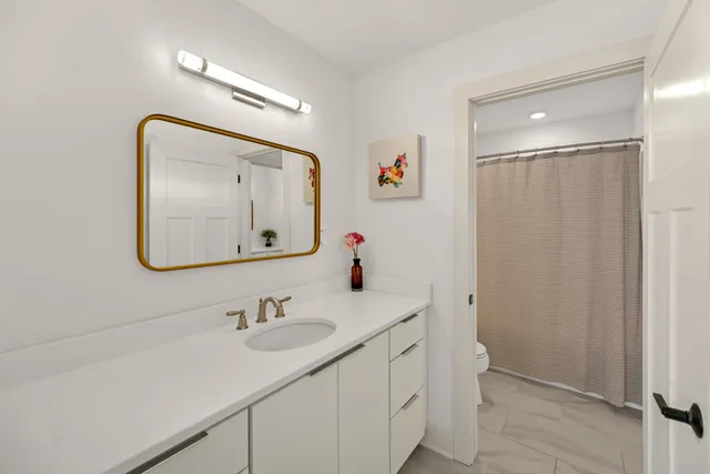 $1,699,000 | 6850 West River Birch Drive, Mequon, WI 53092