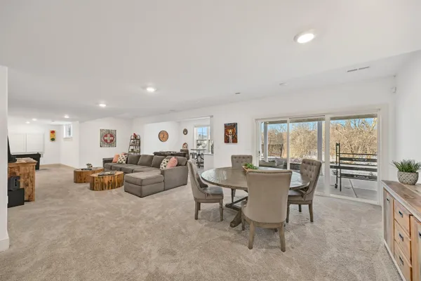 $1,595,000 | 6850 West River Birch Drive, Mequon, WI 53092