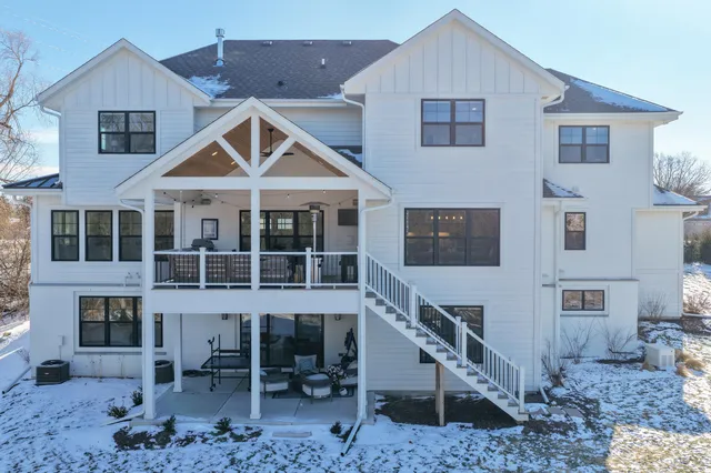 $1,699,000 | 6850 West River Birch Drive, Mequon, WI 53092