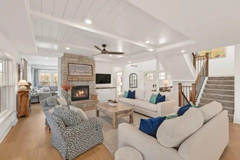 $1,595,000 | 6850 West River Birch Drive, Mequon, WI 53092