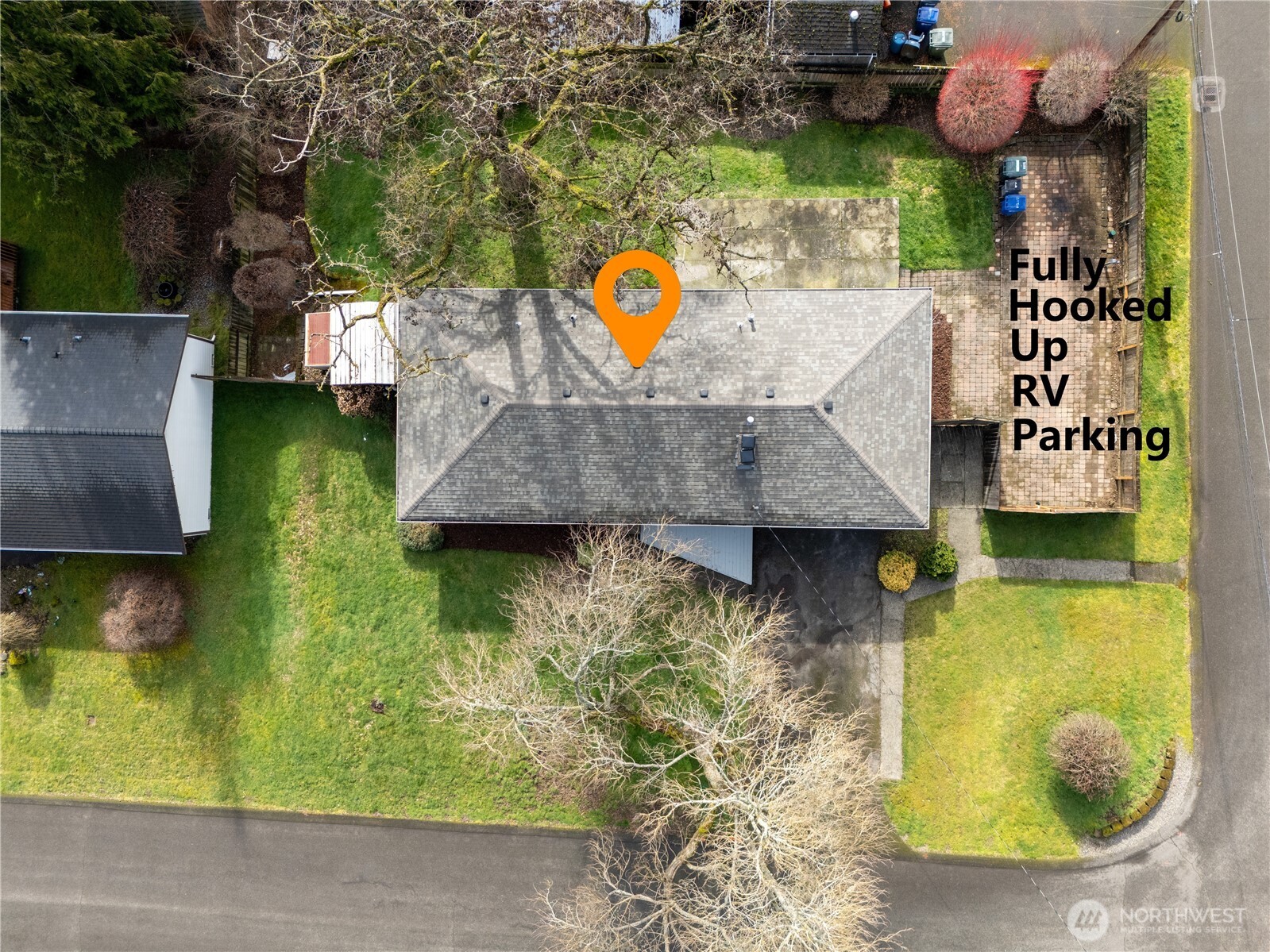 18 232nd Place Southwest Bothell, WA 98021 - Photo 32 of 32 a view of outdoor sitting area