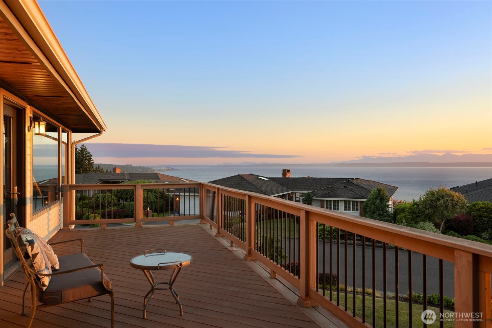 13705 68th Avenue West Edmonds, WA 98026 - Photo 13 of 40