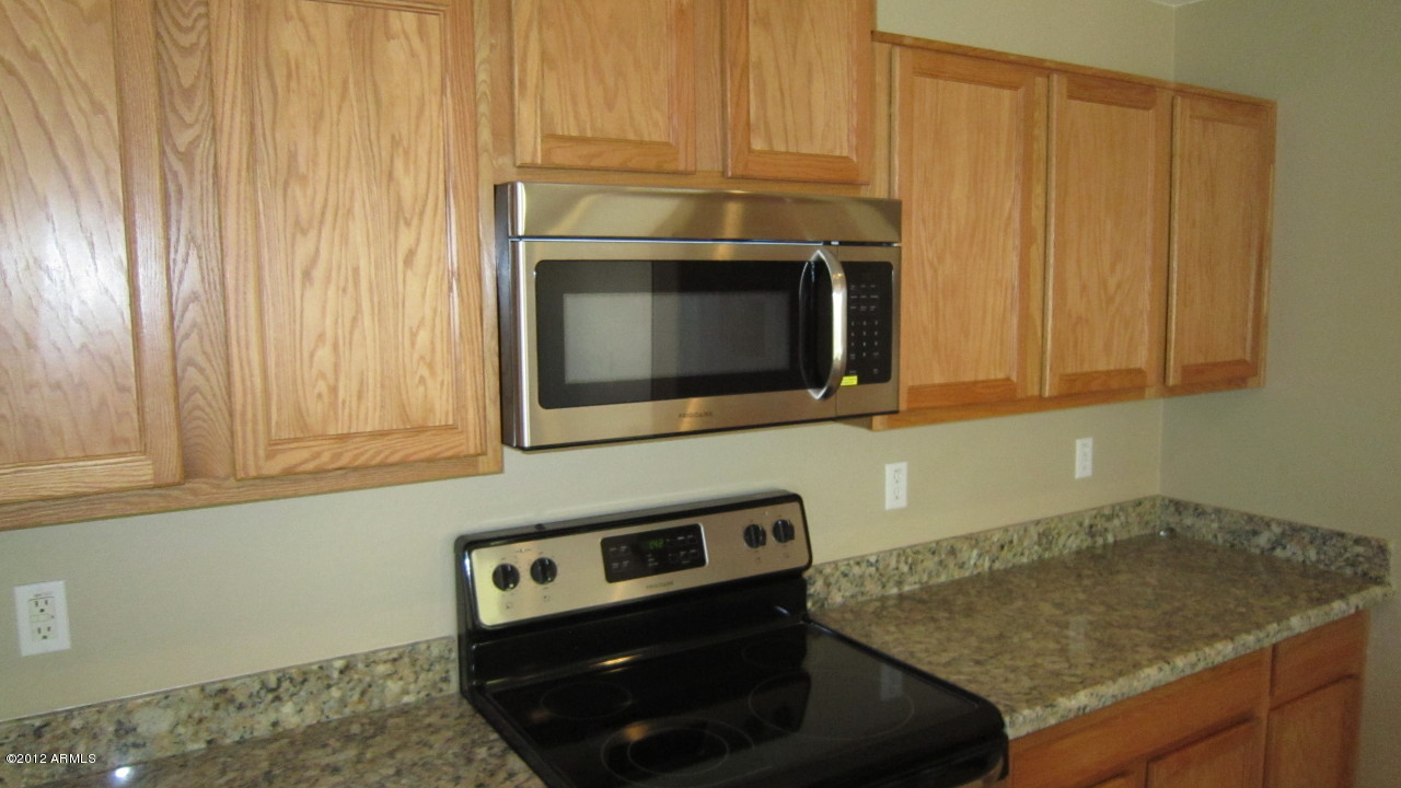 43418 West Magnolia Road Maricopa, AZ 85138 - Photo 18 of 50 kitchen