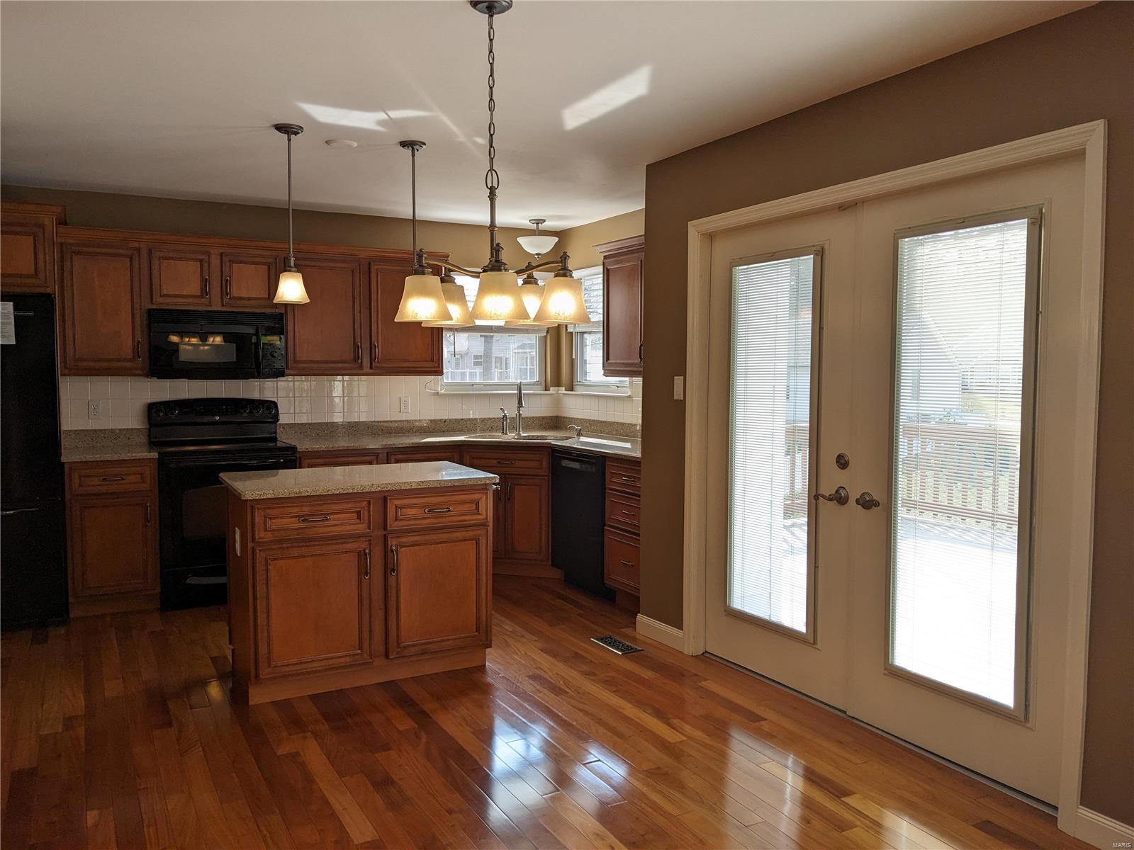 1876 Smizer Mill Road Fenton, MO 63026 - Photo 15 of 46 Gallery Image 15