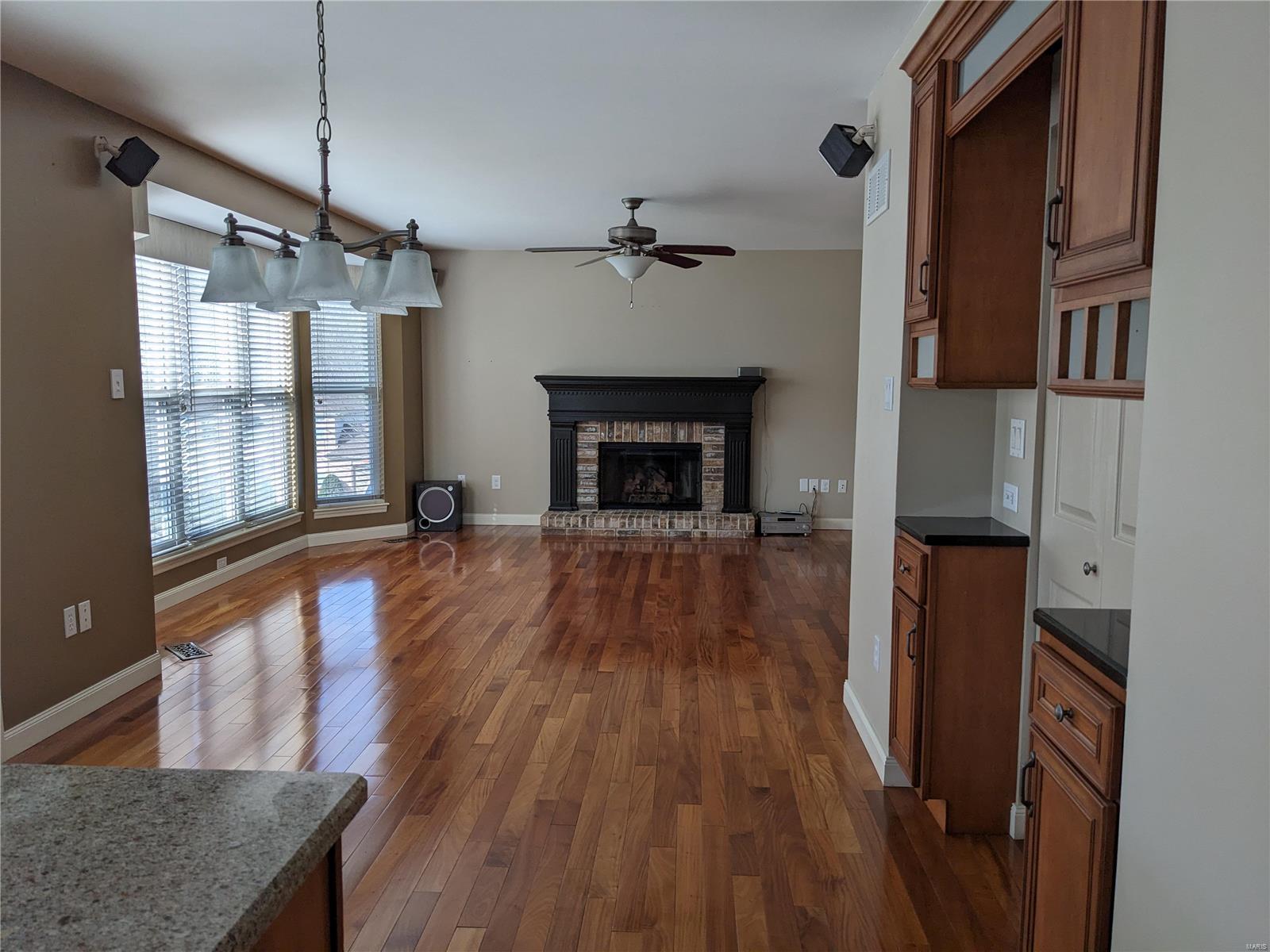 1876 Smizer Mill Road Fenton, MO 63026 - Photo 5 of 46 Gallery Image 5
