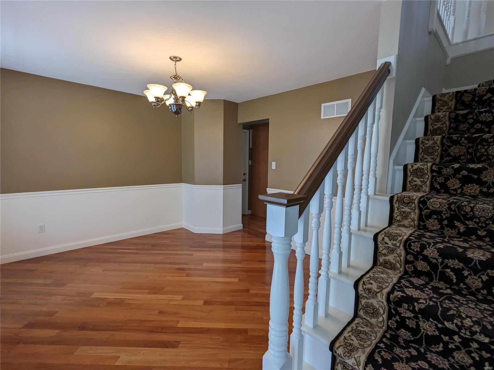 1876 Smizer Mill Road Fenton, MO 63026 - Photo 7 of 46 Gallery Image 7