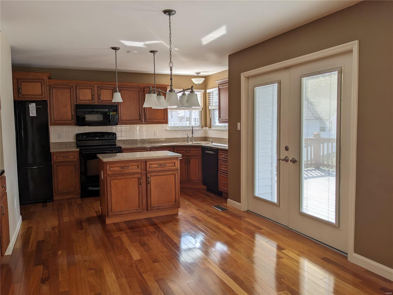 1876 Smizer Mill Road Fenton, MO 63026 - Photo 10 of 46 Gallery Image 10