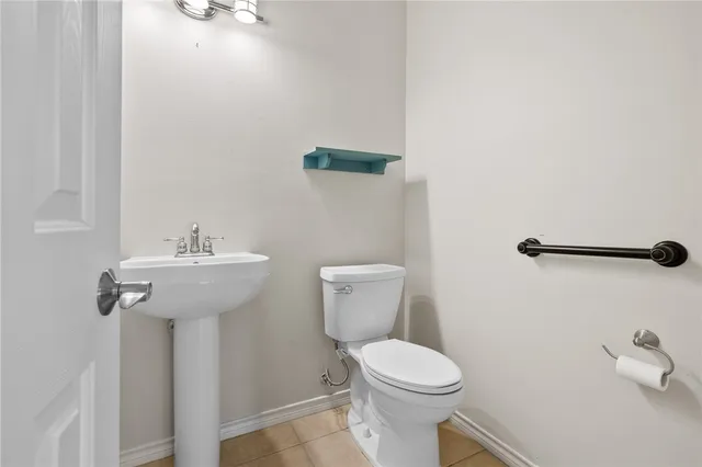 $525,000 | 132 Cedar Ridge Drive, Rockport, TX 78382