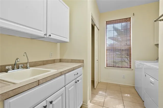 $525,000 | 132 Cedar Ridge Drive, Rockport, TX 78382