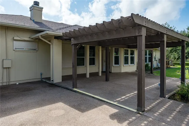 $525,000 | 132 Cedar Ridge Drive, Rockport, TX 78382