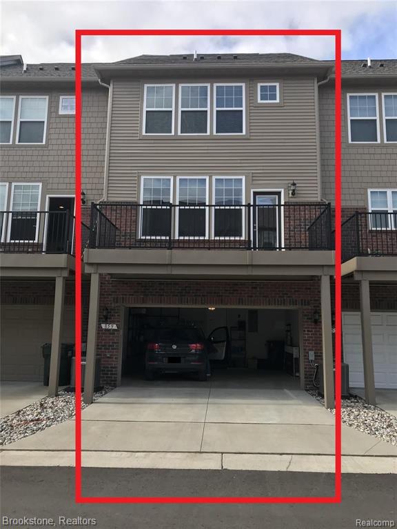 859 Barclay Circle Rochester Hills, MI 48307 - Photo 2 of 36
