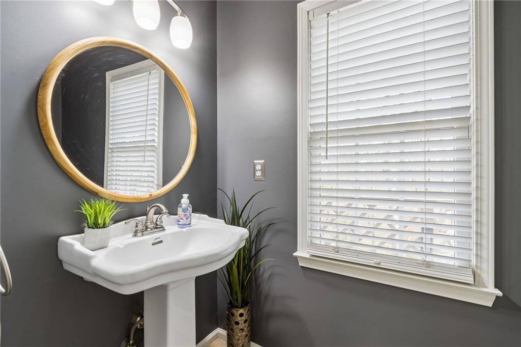 4475 Signal Ridge Court Buford, GA 30518 - Photo 30 of 79