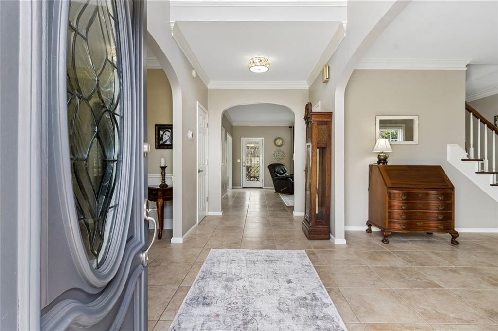 4475 Signal Ridge Court Buford, GA 30518 - Photo 6 of 79