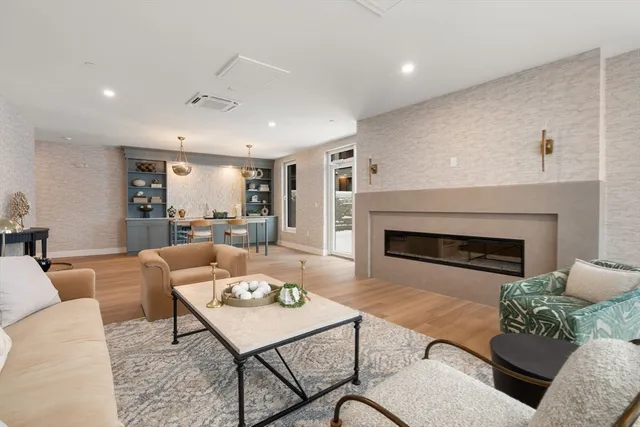 $3,000 | 40 Soldiers Field Place, Unit 211, Boston, MA 02135