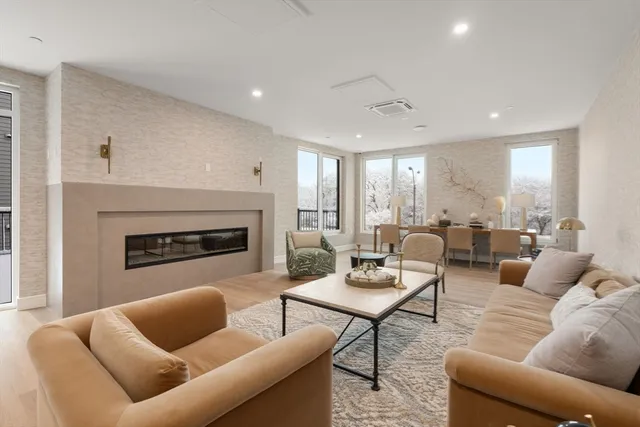 $3,000 | 40 Soldiers Field Place, Unit 211, Boston, MA 02135